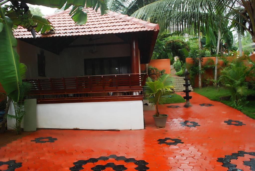 Chakra Ayurvedic Resort Kovalam Εξωτερικό φωτογραφία